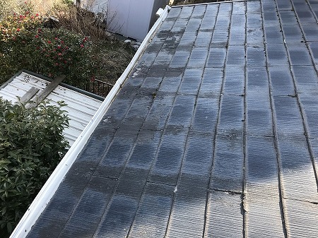 宇陀市榛原町でハウスメーカー系の建物の屋根点検！カラーベストの劣化と特殊な雨樋