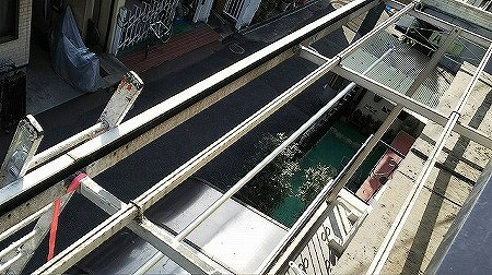 既存波板撤去