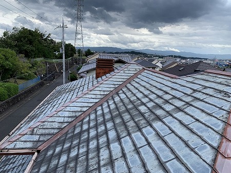 色あせた屋根全景
