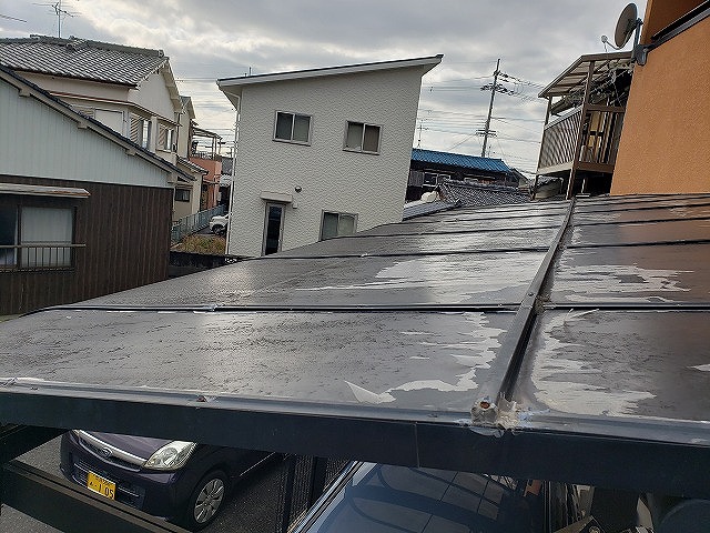 奈良市の劣化したカーポート屋根の現調