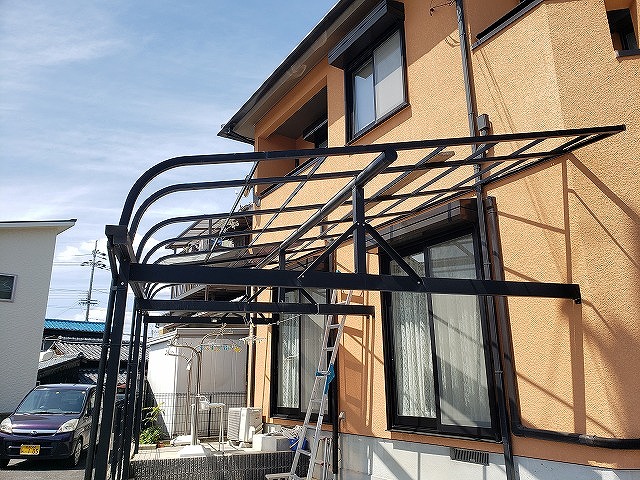 奈良市でカーポート屋根交換、既存屋根撤去