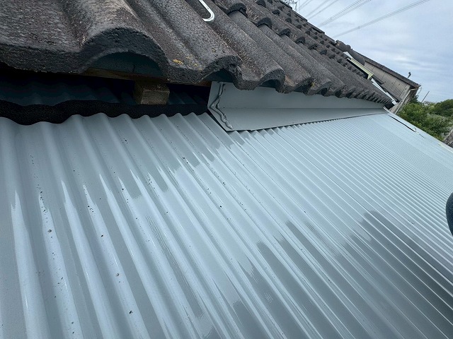 瓦際の取り合い部