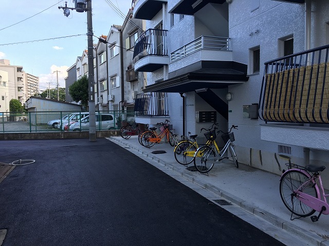 奈良市のマンション雨樋交換