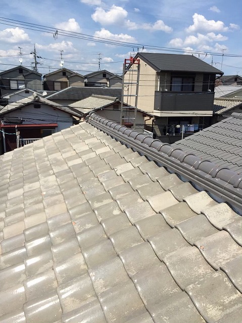 田原本町の瓦屋根の棟瓦完成