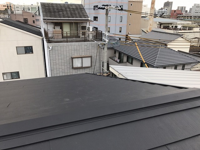 ガルテクト設置後の屋根