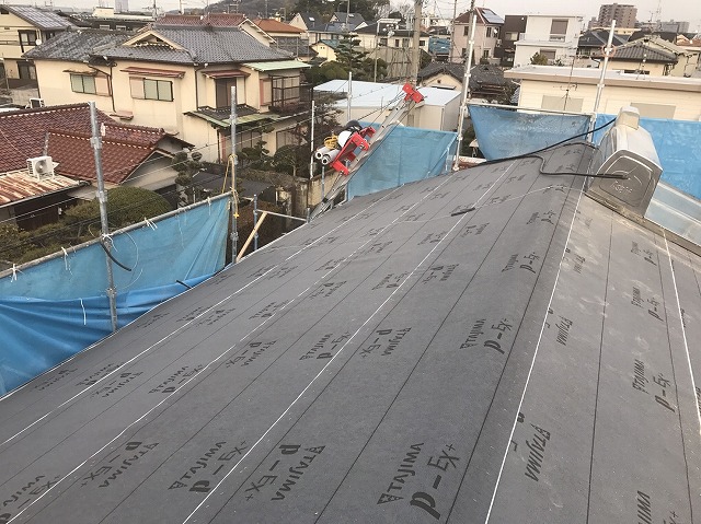 ルーフィング設置後の屋根