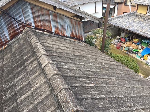 工事を始める前の屋根