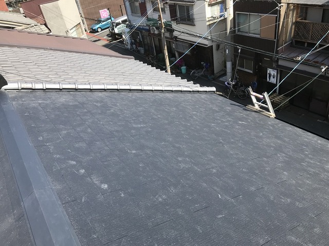 葺き替え完成の屋根