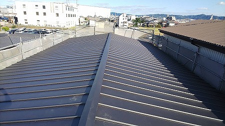 立平葺カバー工事完成