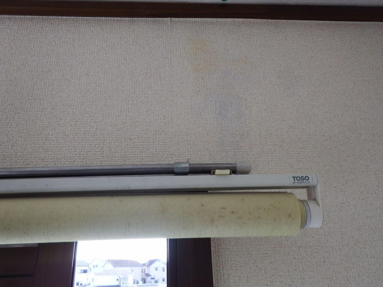 奈良市平松の木造二階建ハイツの雨漏りの室内調査