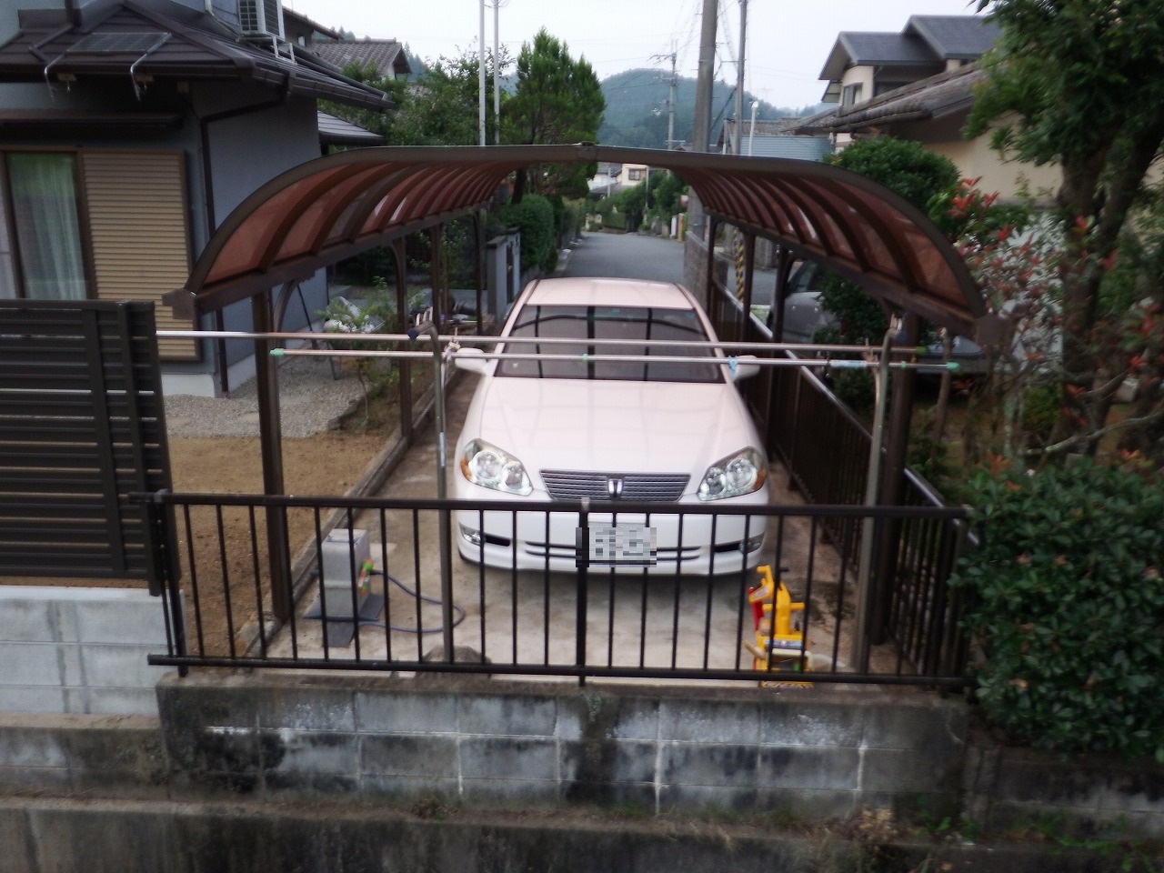 奈良市都祁のガレージフェンス完了