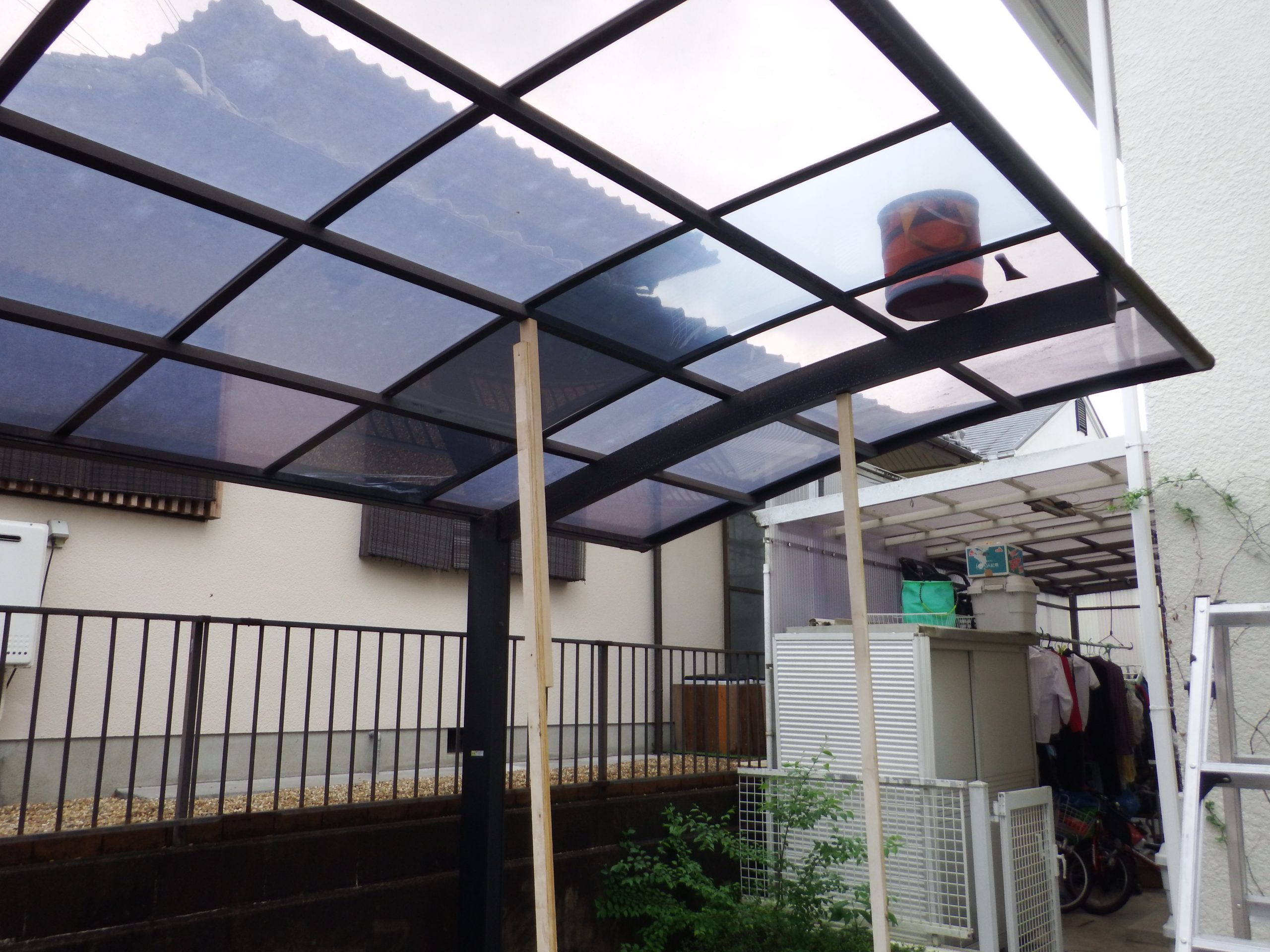 奈良市のカーポート屋根補修、支柱設置