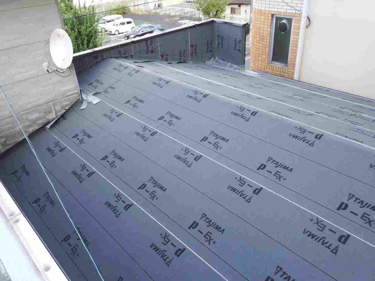 奈良県三郷町で屋根の防水紙設置