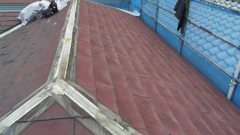 棟板金下地木撤去