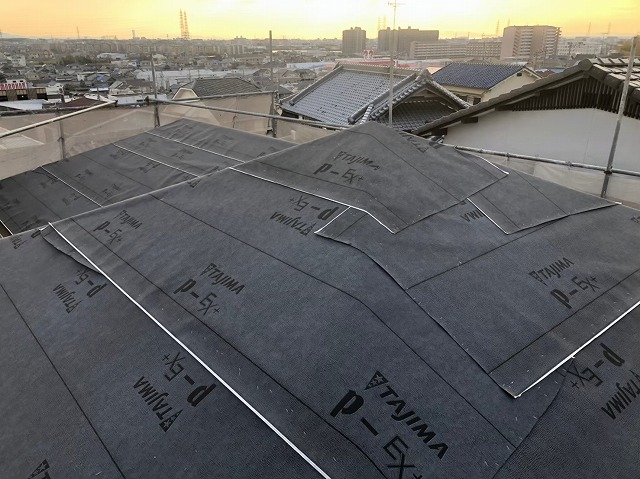 高品質な防水紙で雨漏りを起こさない屋根