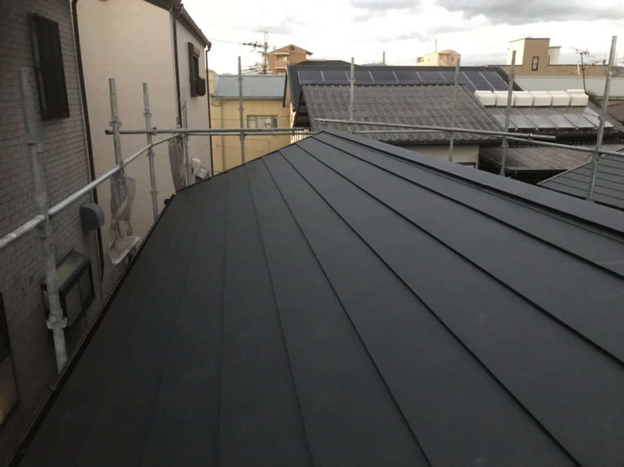 ガルテクト設置の屋根