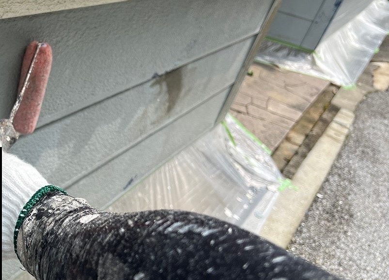 平群町擁壁下塗り