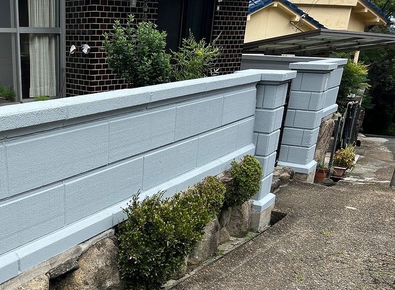 三郷町擁壁塗装施工後