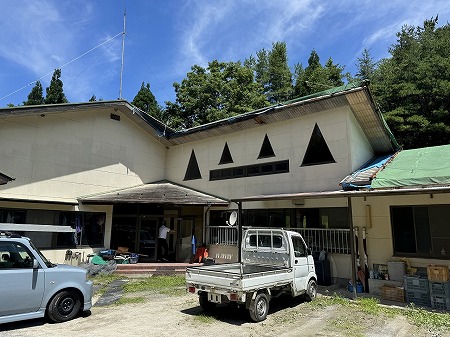 ゴルフ場管理施設建物全景
