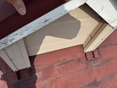 ドーマ破風板色褪せ