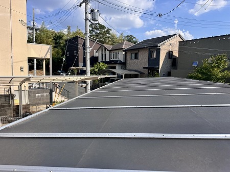 カーポート屋根の上面