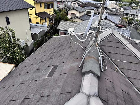 棟まわりの屋根全体