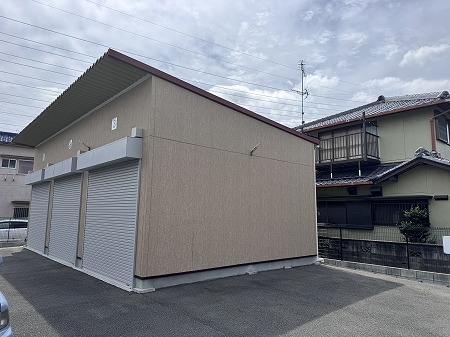 ガレージ倉庫全景